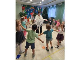 День снежинки День снежинки.